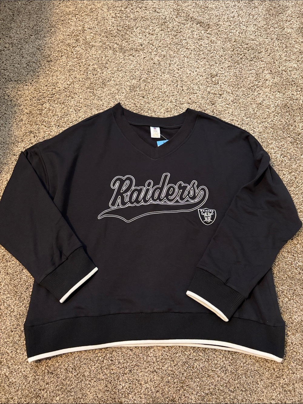 NFL Women's Black V-Neck Raiders Pullover with White Trim